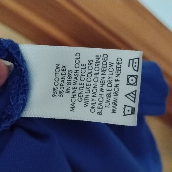 🔴3/$25 Liz Claiborne Royal Blue Cutout Tank Top - Picture 3 of 5